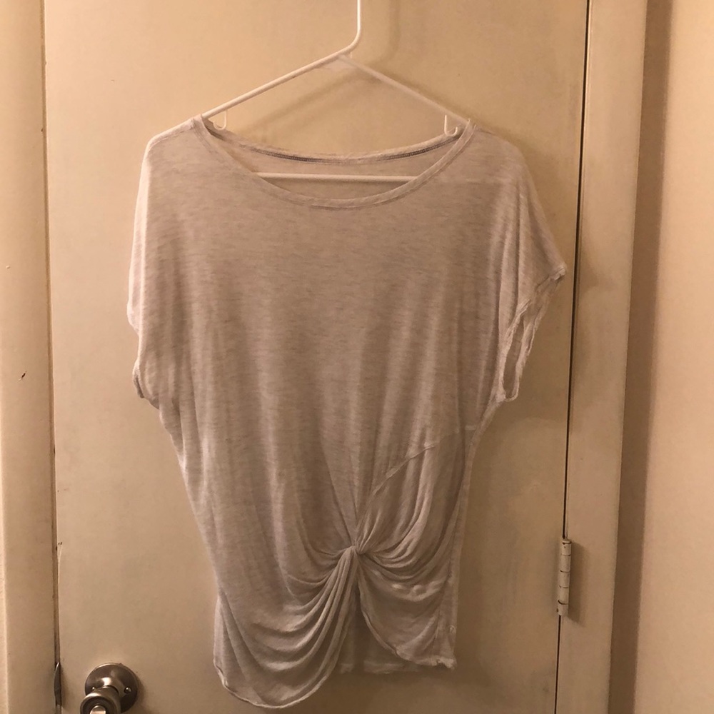 Lululemon T-shirt
